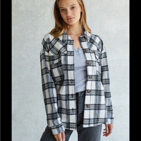 La Hearts Jackets & Blazers - LA Hearts Oversized Plaid Placket sz XS/S